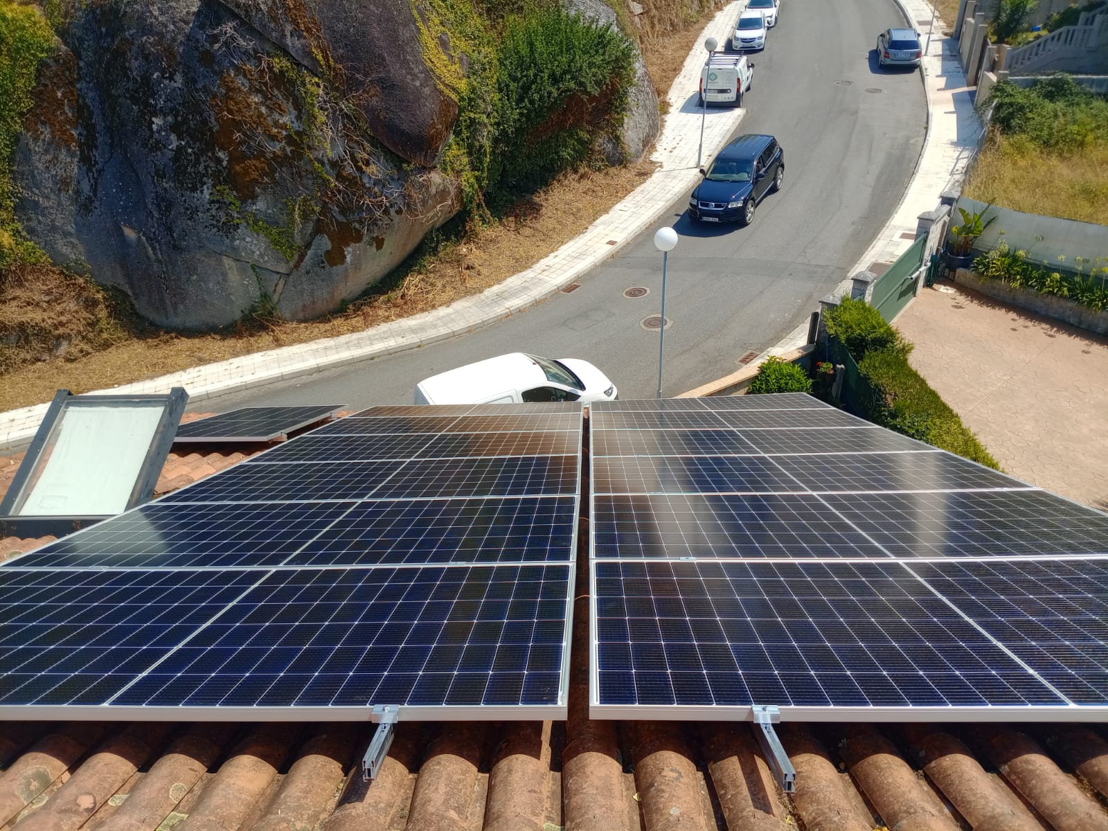 Instalación solar residencial Ourense