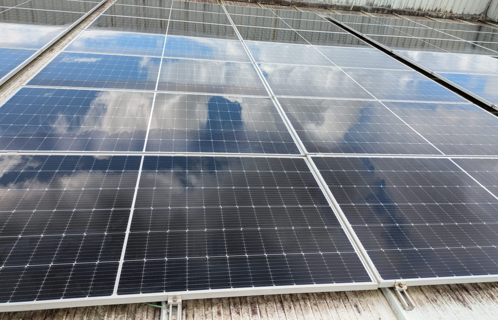mantenimiento de panel fotovoltaico